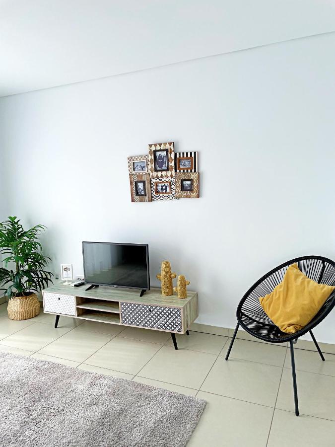 Sonia'S Apart Apartment Nazare Bagian luar foto