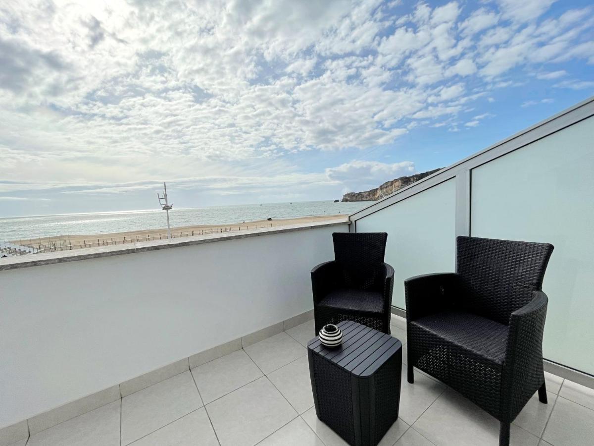 Sonia'S Apart Apartment Nazare Bagian luar foto