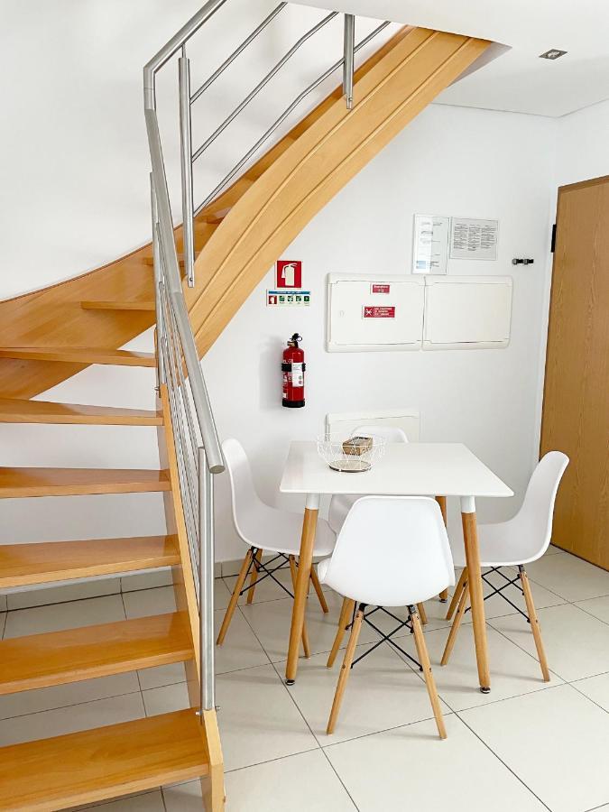 Sonia'S Apart Apartment Nazare Bagian luar foto