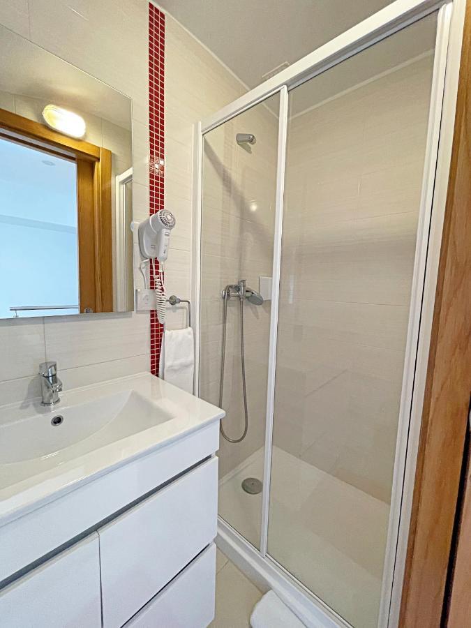 Sonia'S Apart Apartment Nazare Bagian luar foto